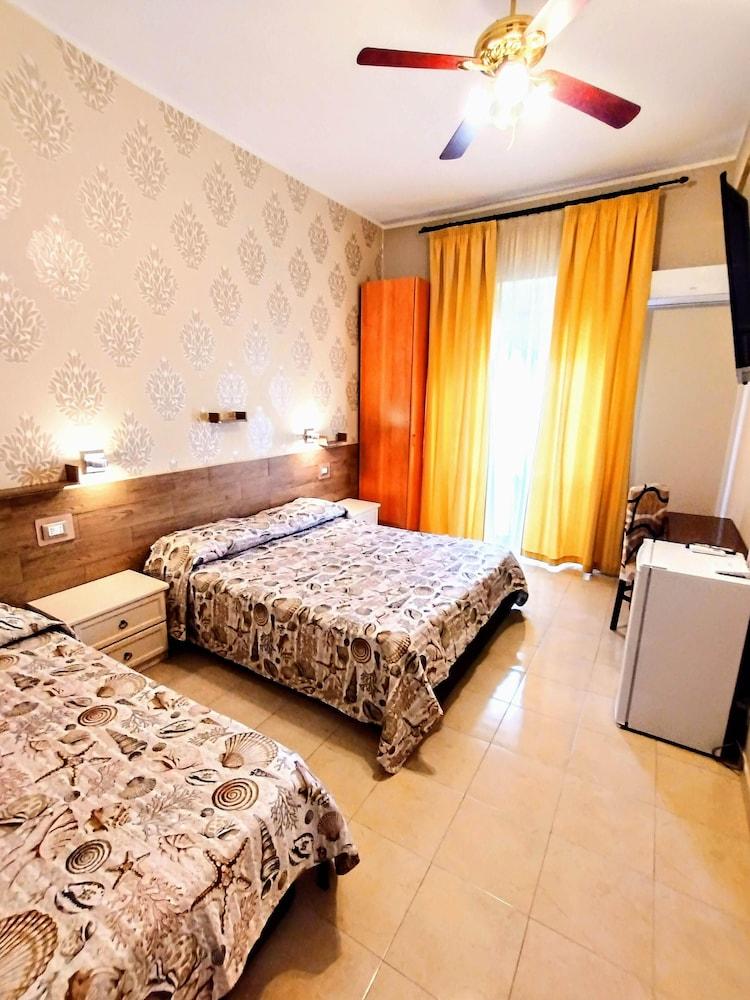 Bed & Breakfast Delle Palme Trapani Exterior foto