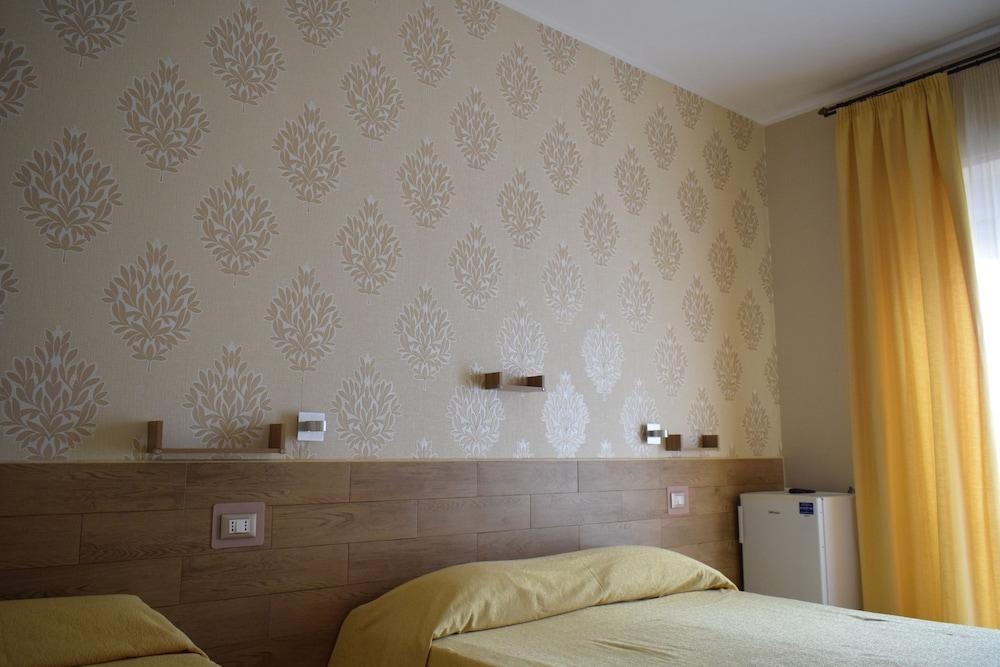 Bed & Breakfast Delle Palme Trapani Exterior foto