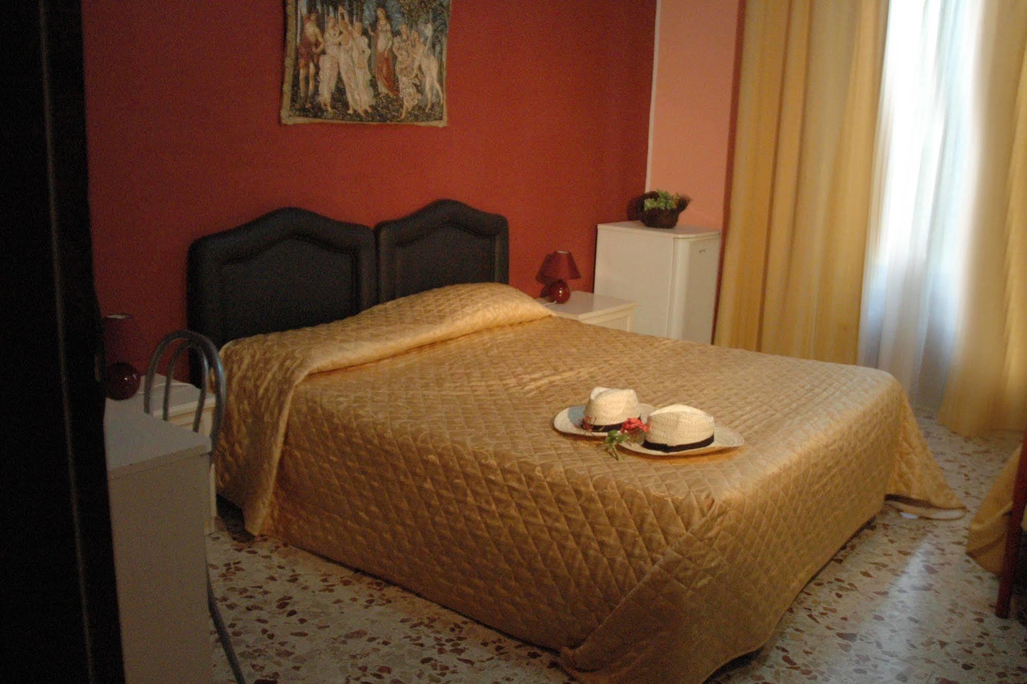 Bed & Breakfast Delle Palme Trapani Exterior foto